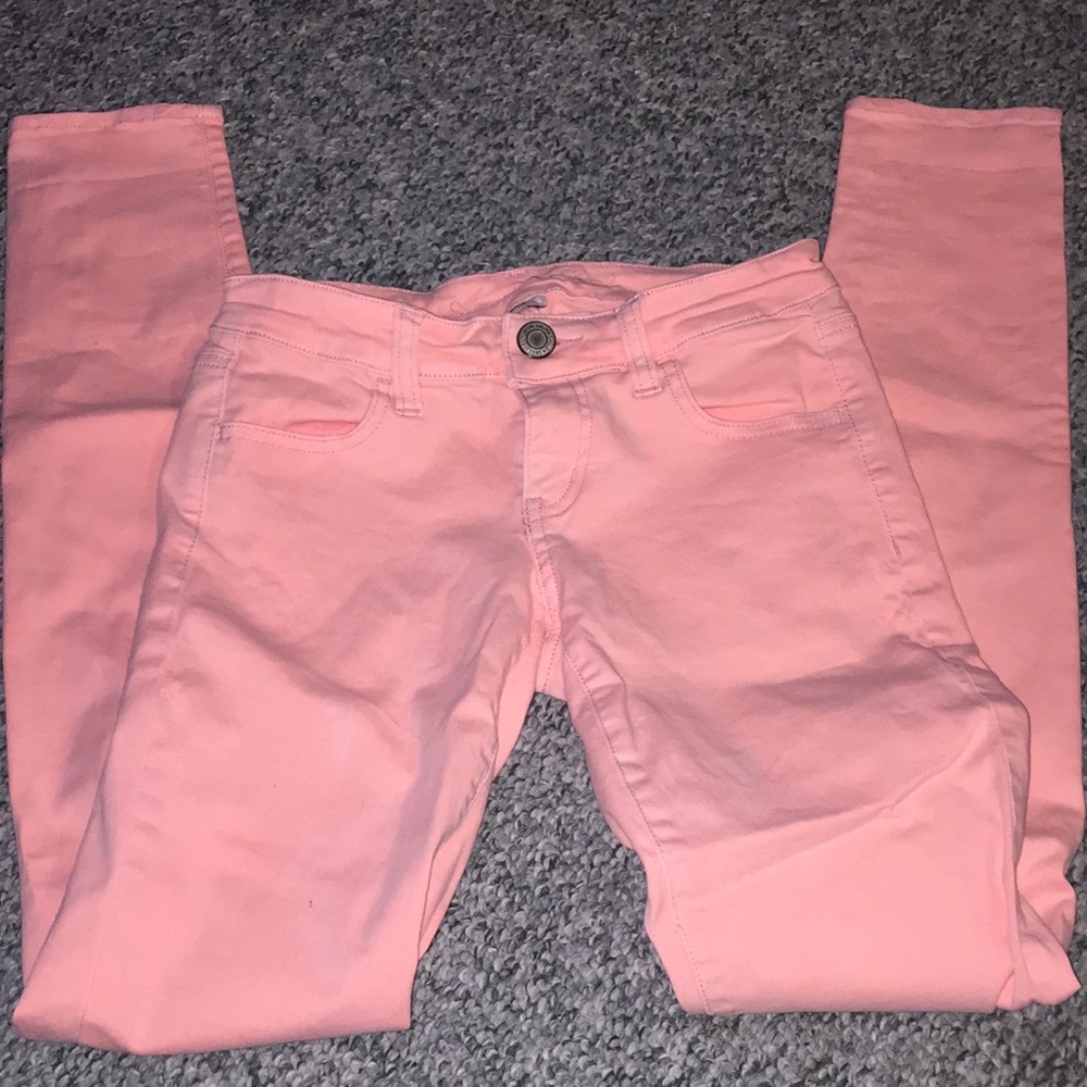 American Eagle light coral jeans
